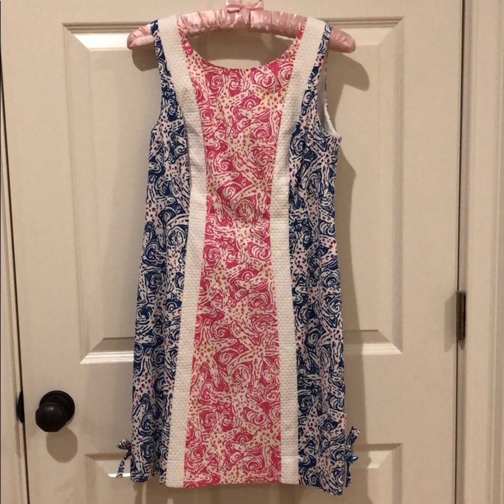 Lilly Pulitzer starfish sheath.